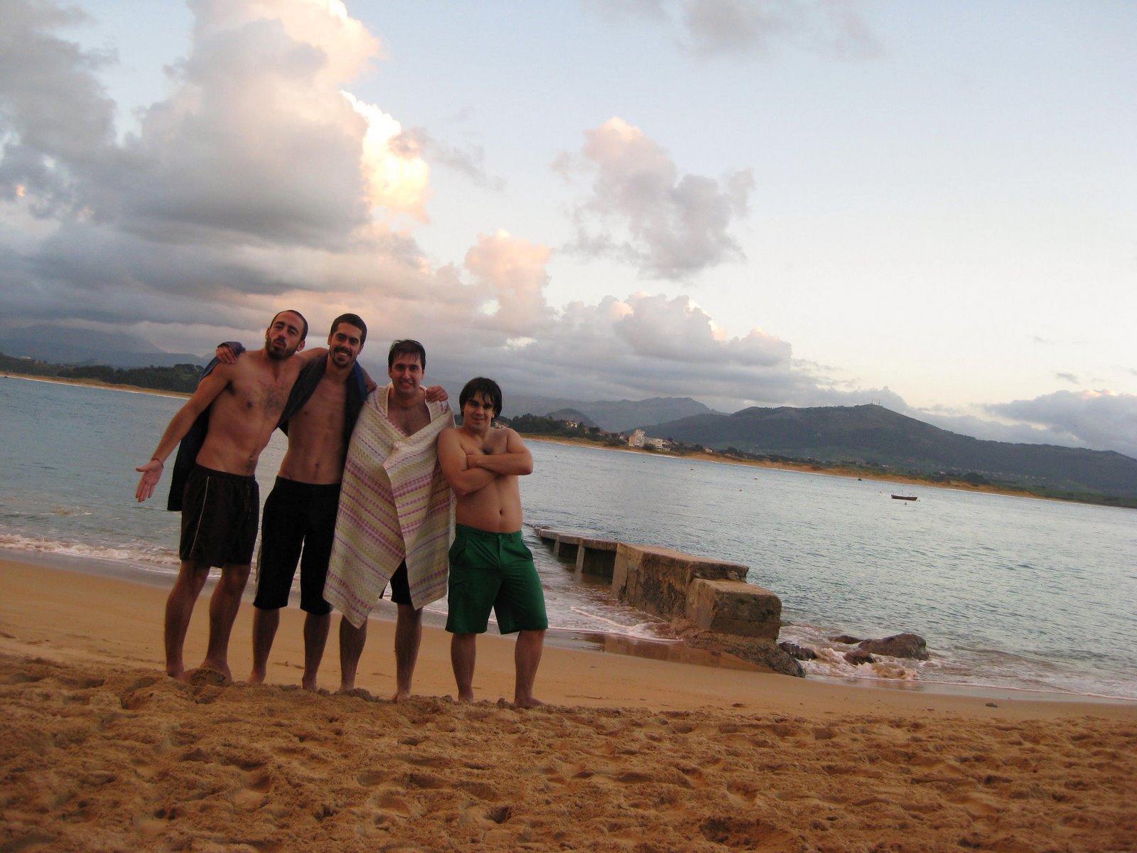 [IMG_2365.JPG]