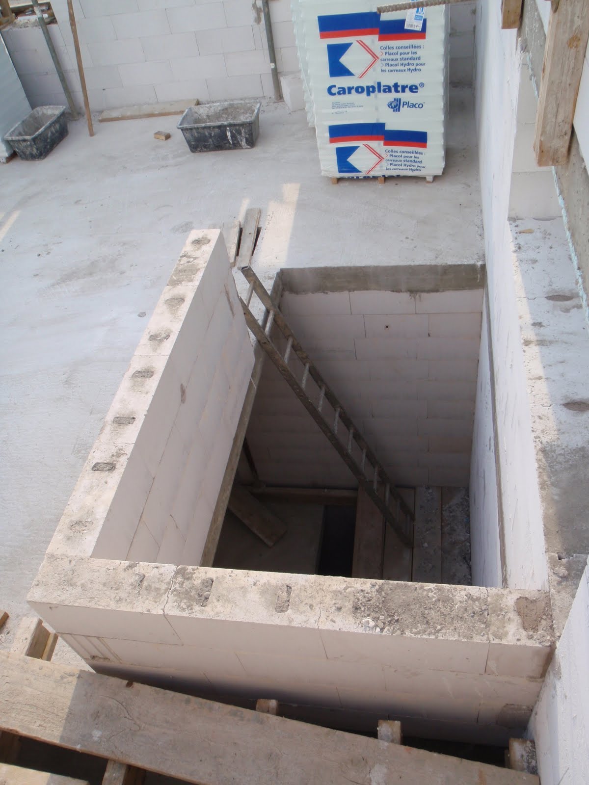 DAS HAUSBAUKOMMANDO: Juli 2010