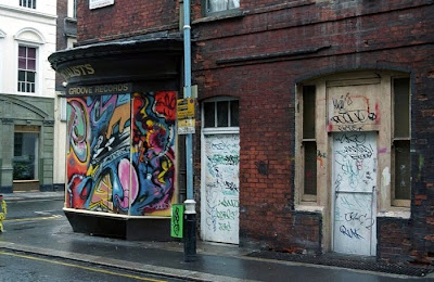 Language And Rules Of Graffiti Artists Graffiti Vs Street Art