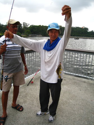 Longhead Grunt [Gu Huud] Caught by Ah Lee at Woodland Jetty Fishing Hotspots was created to share with those who are interested in fishing on tips and type of fishes caught around Woodland Jetty Fishing Hotspots.