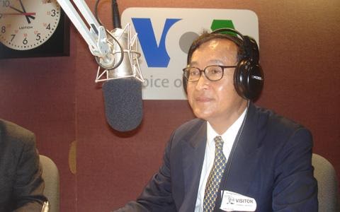 Sam+Rainsy+on+VOA.jpg