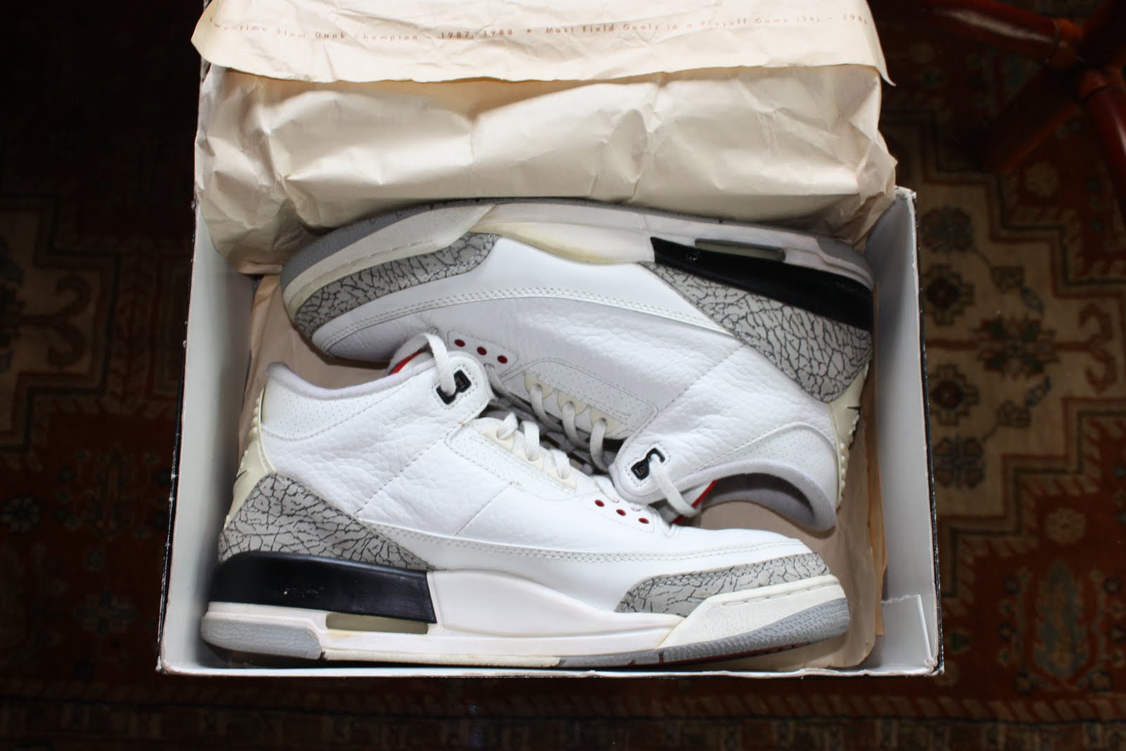KICKS Air Jordan 3 (III) 1994 Retro White / Cement Grey
