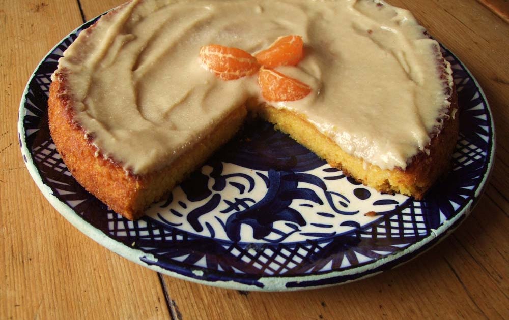 Can Eat! Almond Flour Orange Cake with Sesame and Lemon Frosting