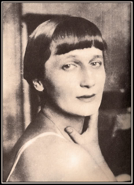 Anna Akhmatova Pictures