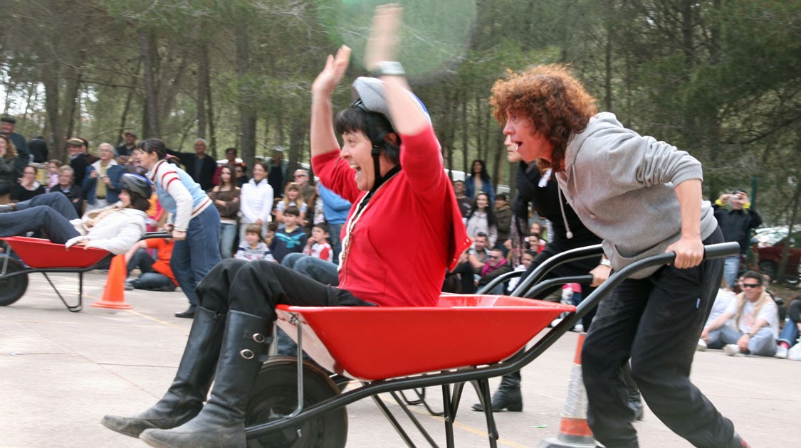 VIII Olimpíada Pagesa Carrera de carretillas