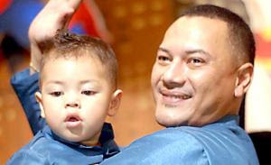 Dunia Remaja Usai Main Futsal Adjie Massaid Wafat