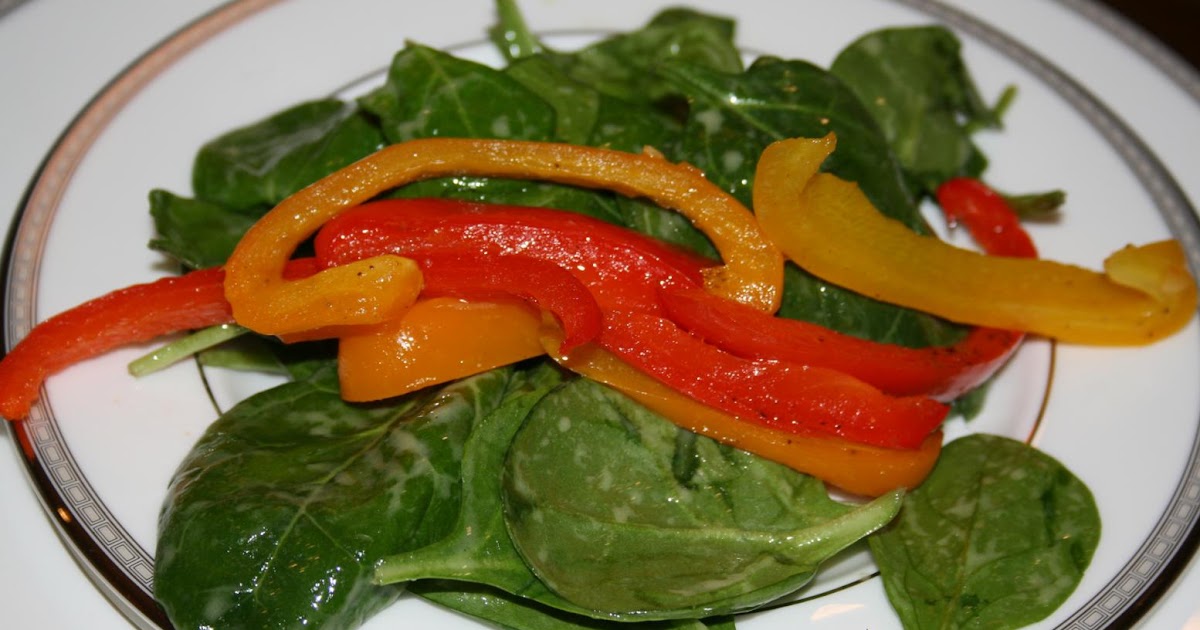 So Tasty So Yummy Spinach and Bell Pepper Salad