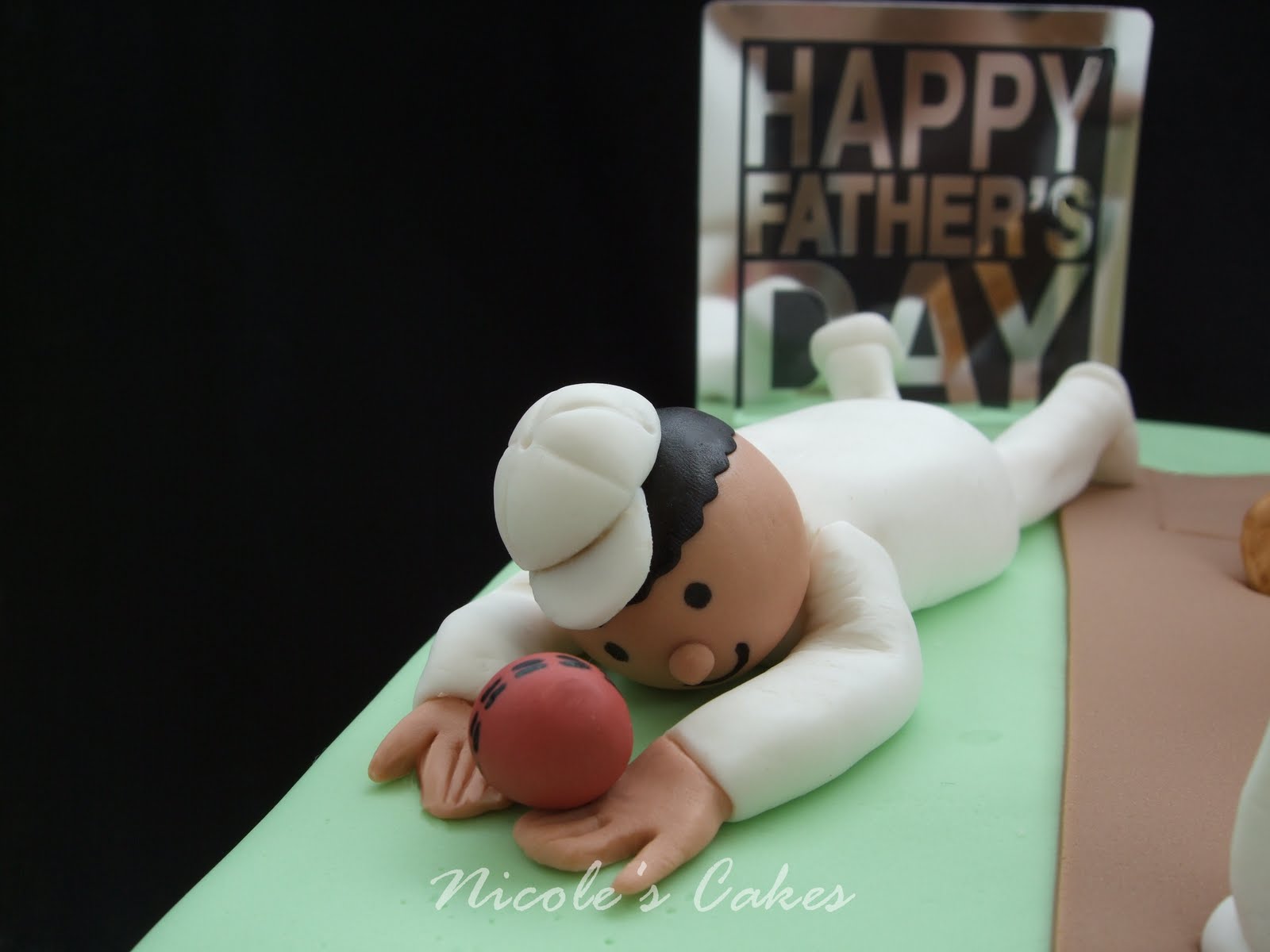 Confections, Cakes & Creations! 'Crazy for Cricket'... A Father's Day Cake
