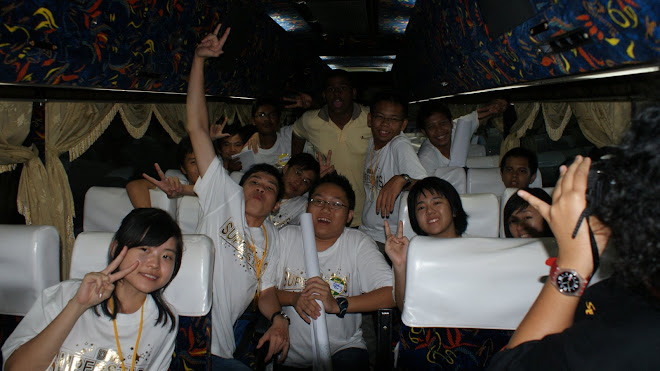 the Bus B team