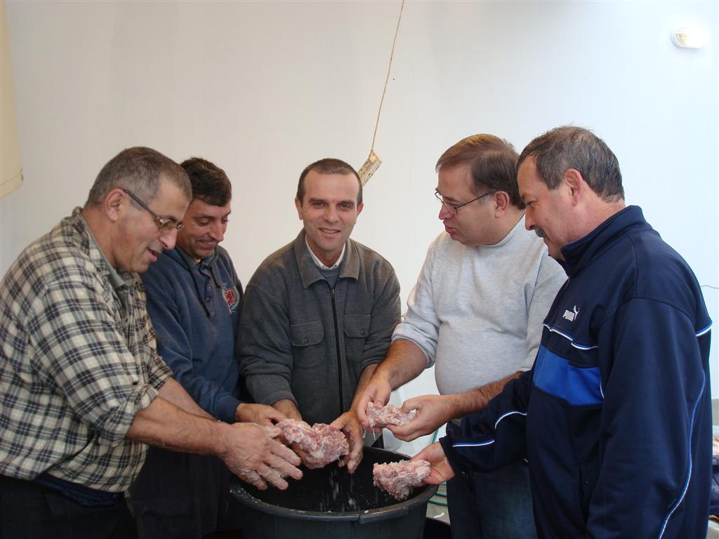 [DSC09052+(Large).JPG]