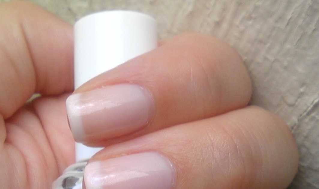 Polish or Perish My New Fav French Tip Colour Essie Marshmallow