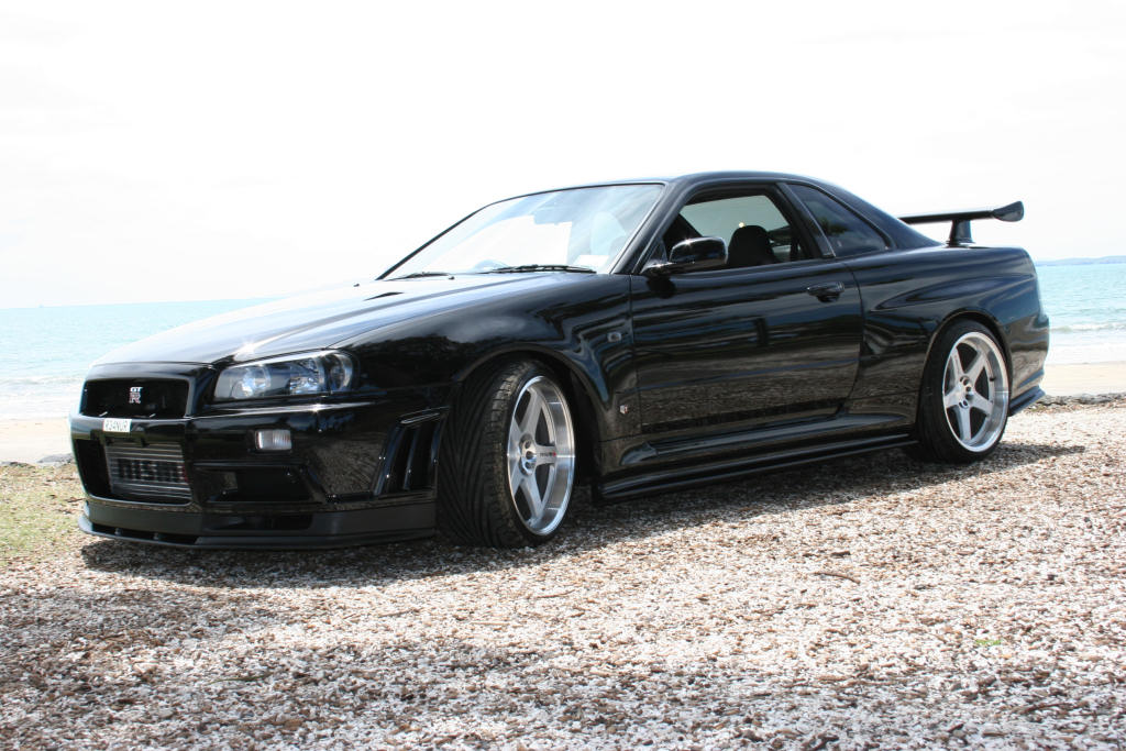 FULL MODIFIED NISSAN SKYLINE GTR R34 FOR SALE