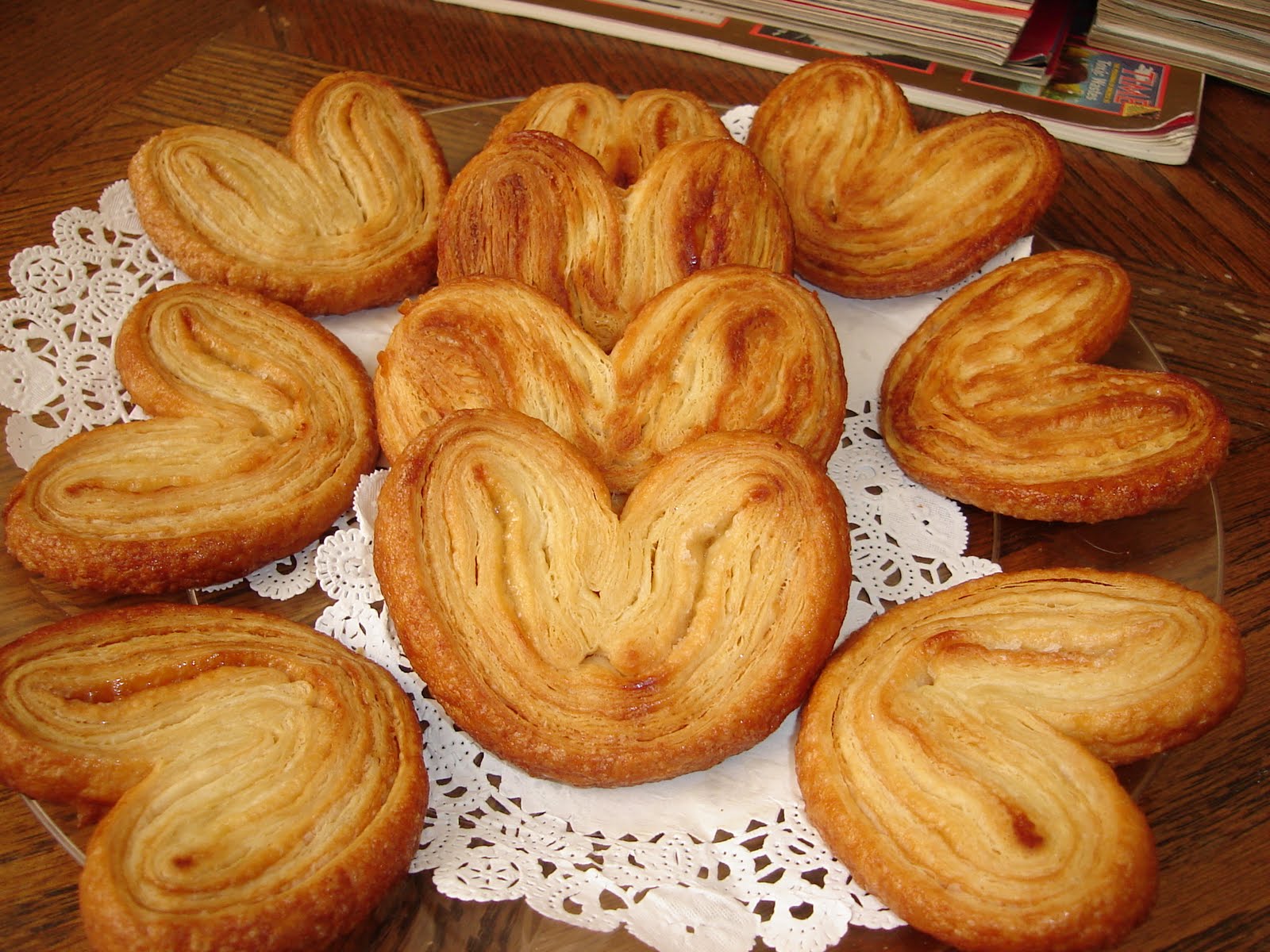 Baking and Cooking Butterfly cookies vs Palm Leaf cookies