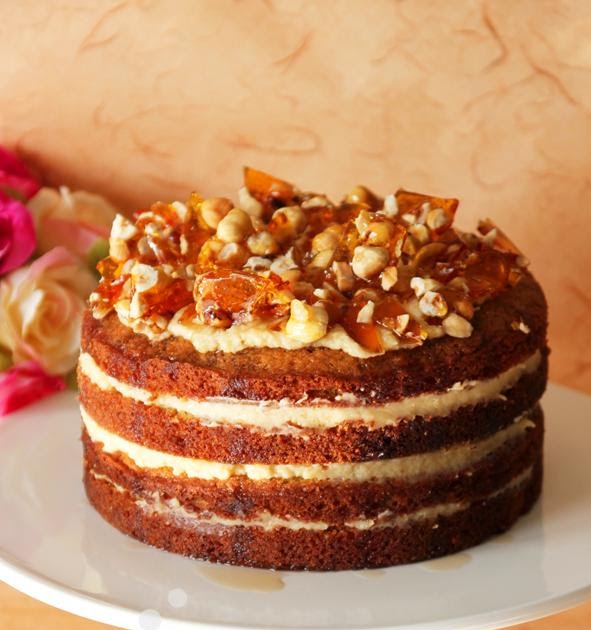 dailydelicious Caramel Buttercream and Maple syrup layers Cake The