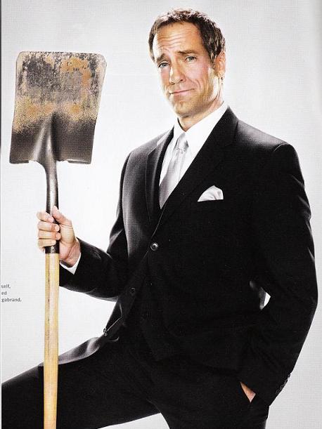 Wonder if I could make him leav...