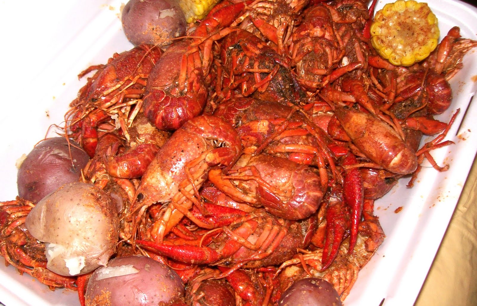 Crawfish+boil+clip+art+free