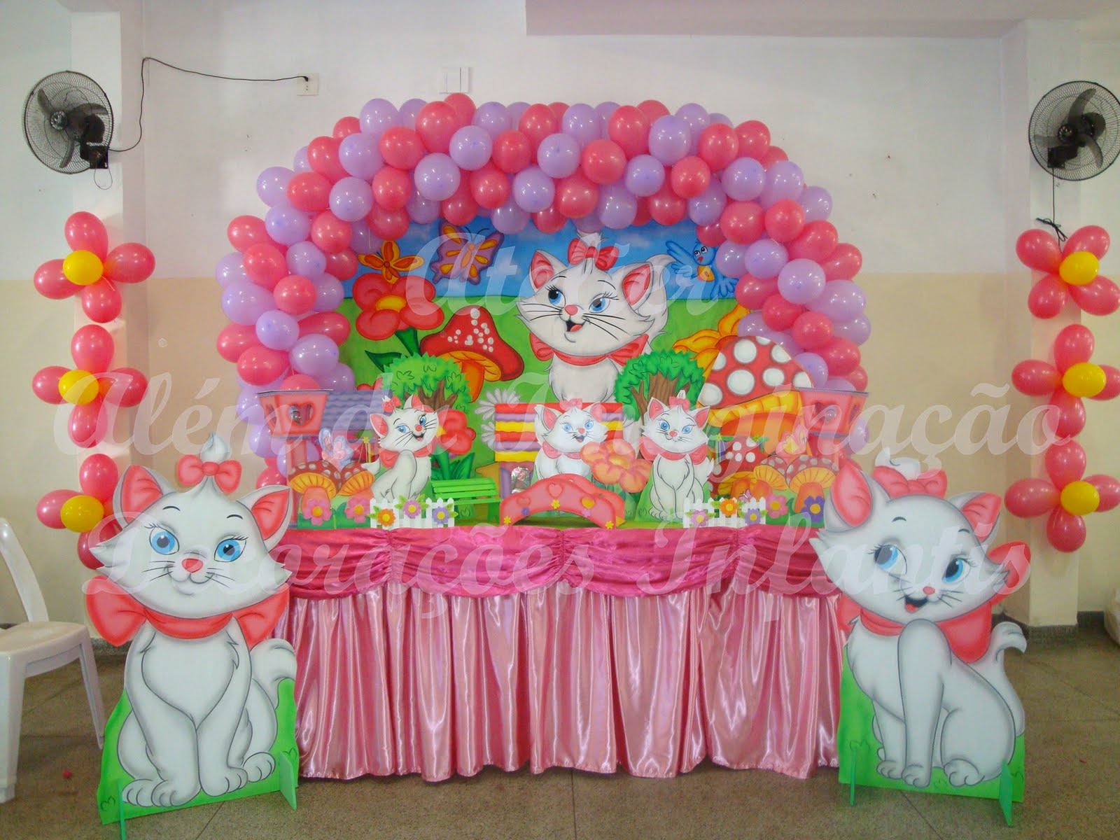 Decoração Gata Marie(locação)