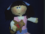 Muñeca de fomi con osito