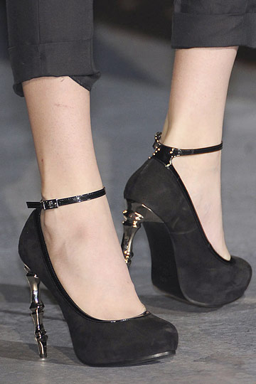 dsquared+finger+bone+ankle+pumps.jpg