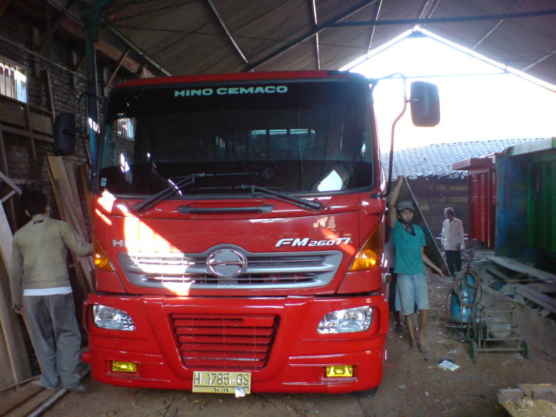 NASIKIN VARIASI Bemper hino lohan