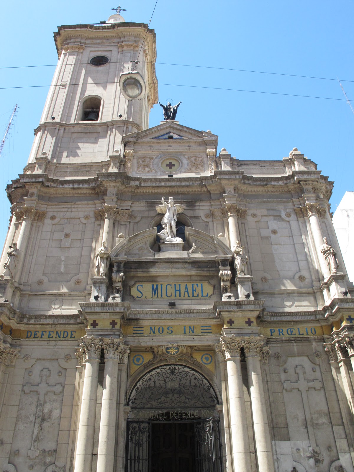 Edificios y Monumentos de Buenos Aires Iglesia de San Miguel Arcangel