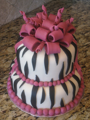 hello kitty zebra cake