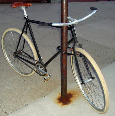 elegant fixed gear bicycle