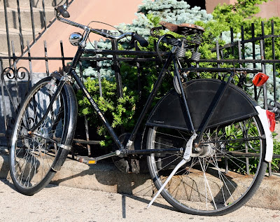vintage Gazelle bicycle