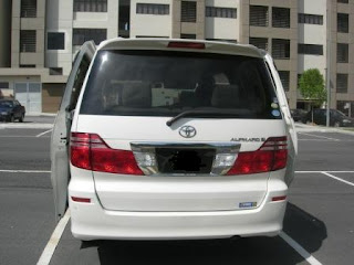 Toyota Alphard Rear View