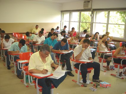 http://2.bp.blogspot.com/_ifxDXiQc_kI/TMmcHIACZ6I/AAAAAAAAKS8/SZlGheAyQfA/s1600/concurso.jpg