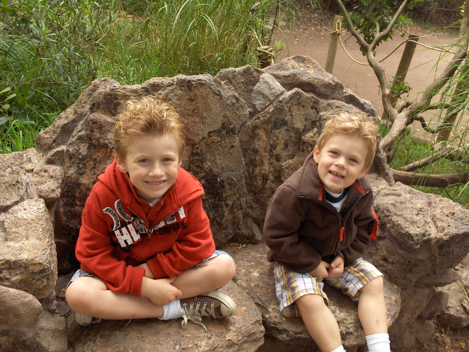 [zoo...2007+015.JPG]