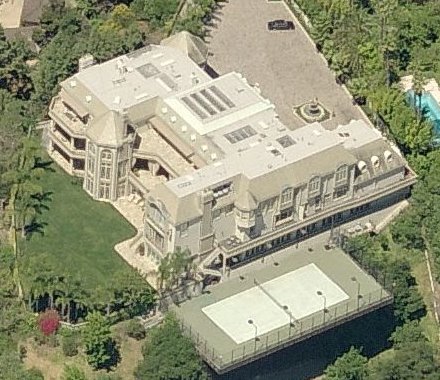 [shadowhillway2.bmp]