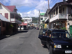 DOMINICA 6. Calle principal de Roseau