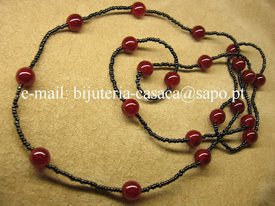 fio de contas e missangas