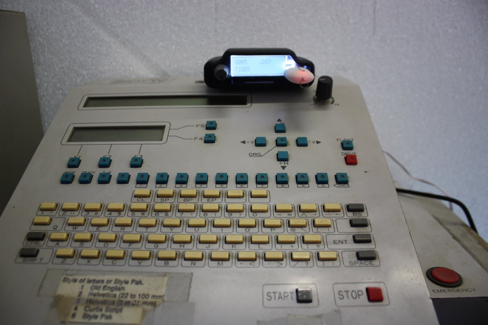 USB Embroidery Reader Yes, our USB reader works on most embroidery