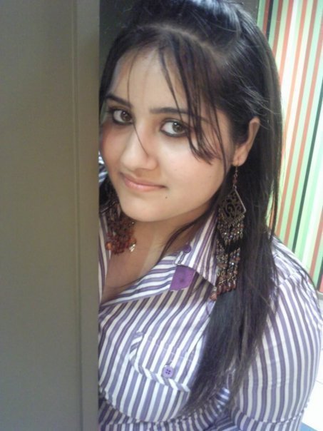 Desi Babes Pictures Gallery