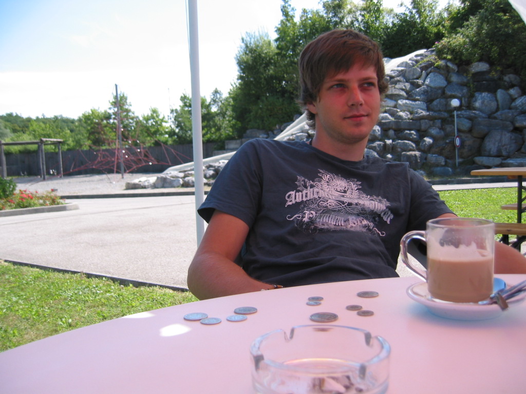 [IMG_0145.JPG]