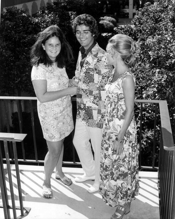 [1970+partay.jpg]