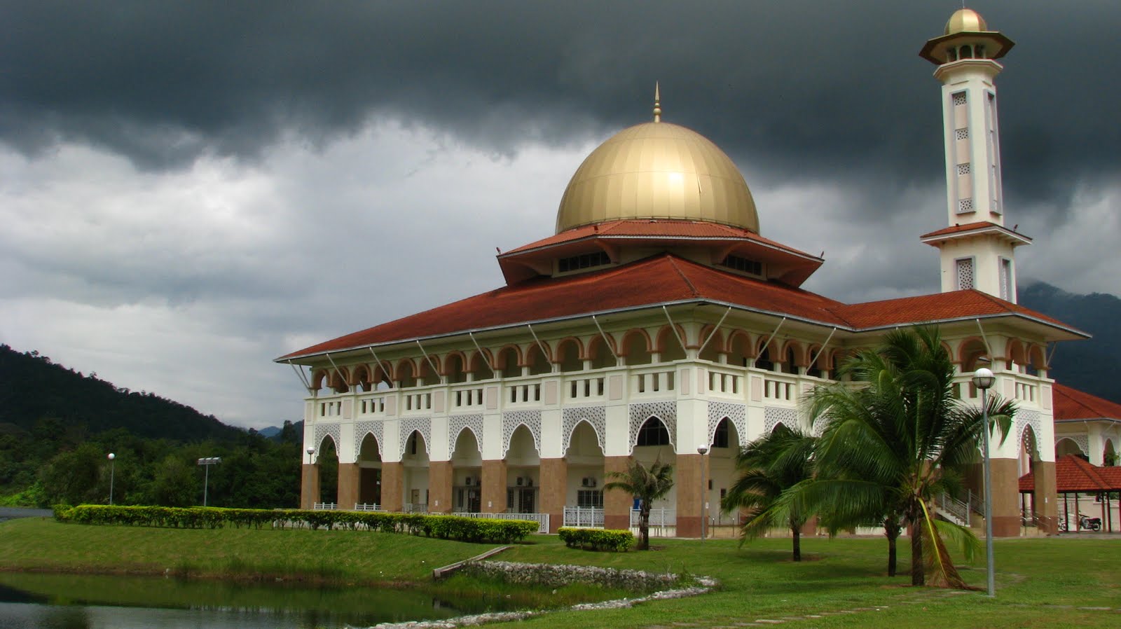 Janggut79 Masjid Darul Quran....
