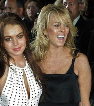 [dina-lohan-lindsay.jpg]