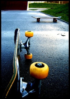 [Skateboards_by_WhenSheFallsDown.jpg]