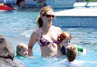 Julia Roberts Playing in The Pool