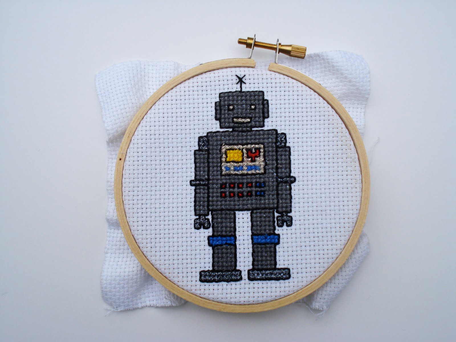CRAFTD Finished robot crossstitch