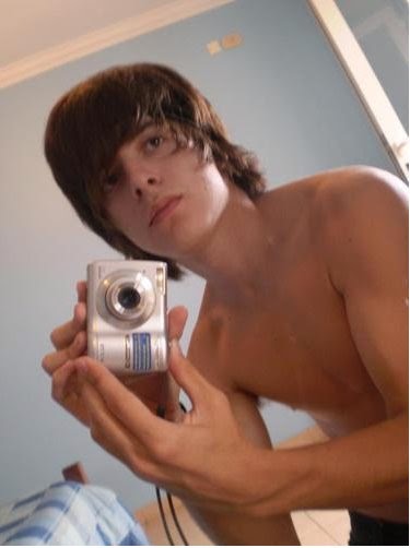 Chicos gay apenas Chicos gay apenas