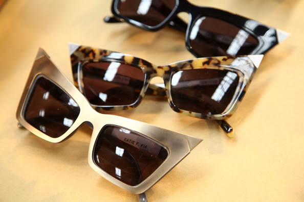 [AlexanderWangBackstageSpring2010-1.jpg]