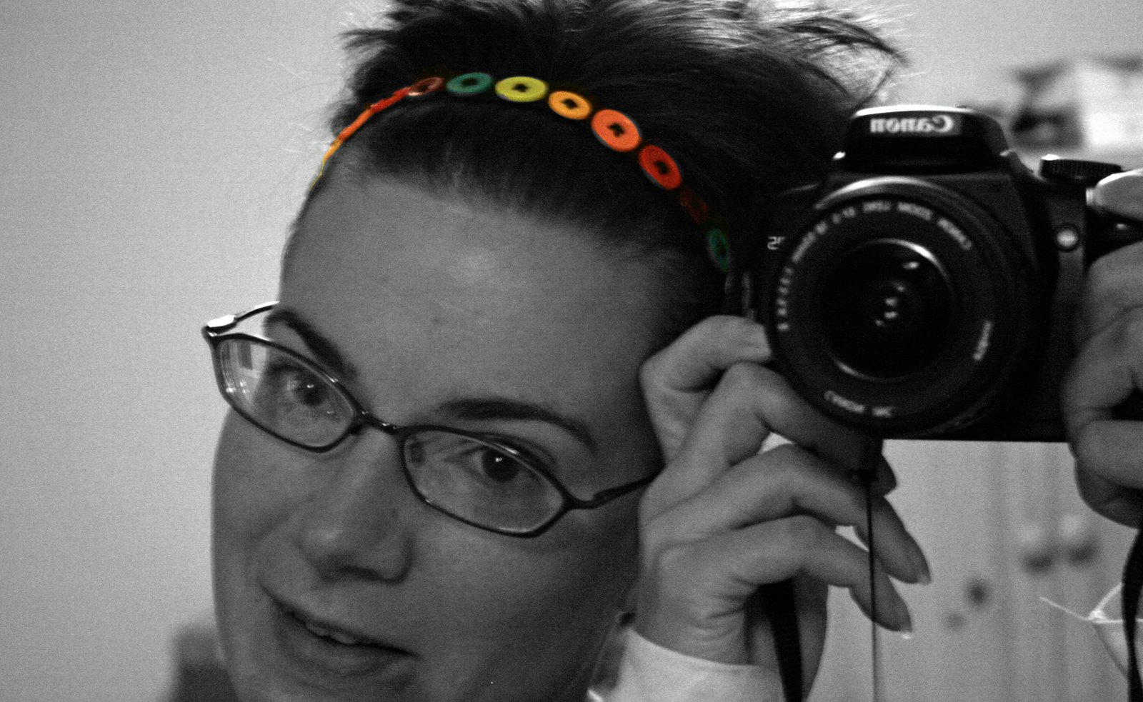 [Dec+12+self+portrait+headband.jpg]