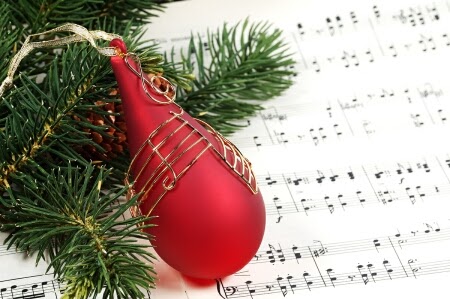 Random Thoughts from the Suburbs: Fa la la la la&hellip; la la la la.