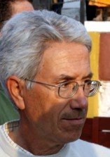 [reducida+DIEGO+VERA+LOS+FELICES.jpg]