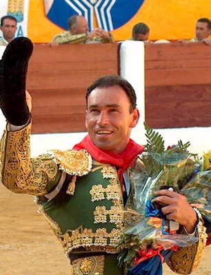 [pepin_liria+morety.jpg]