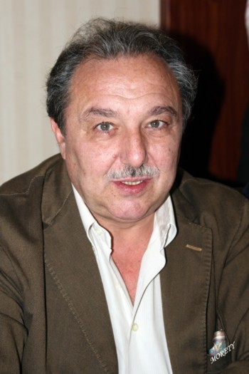 [REDUCIDA++PEDRO+JAVIER+CACERES.jpg]